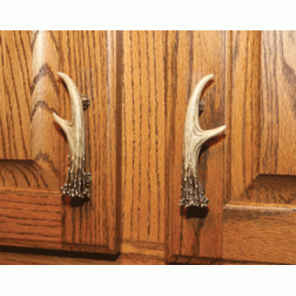 RIVERS EDGE DRAWER AND CABINET PULLS 3\